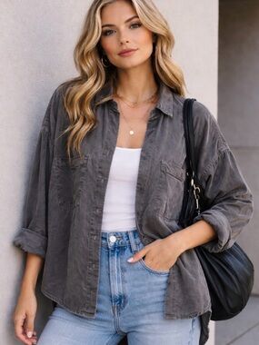 ZARA Oversized Button Down Shirt with pockets 😎